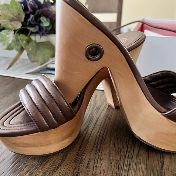 Coach platform sandals 8.5 - Picture 6 of 8